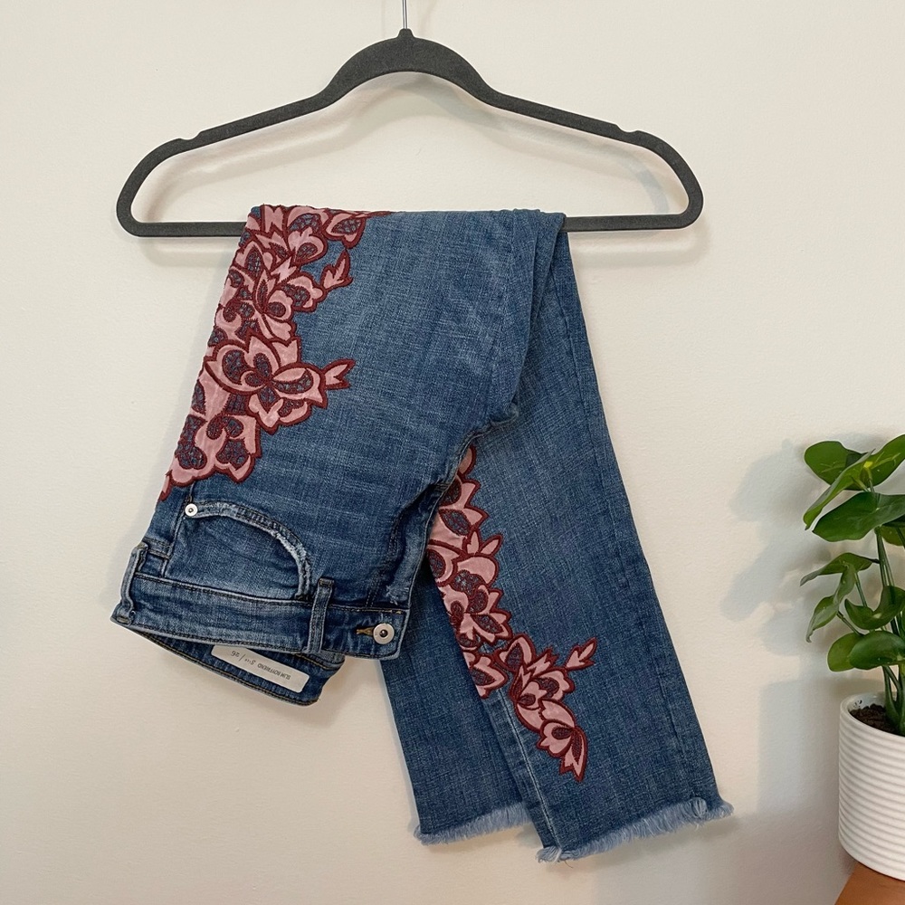 Pilcro Slim Boyfriend Jean with Embroidered Floral Design - Picture 4 of 12